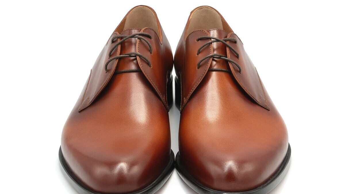 ishoes-com-uploads-tx_aimeos-1